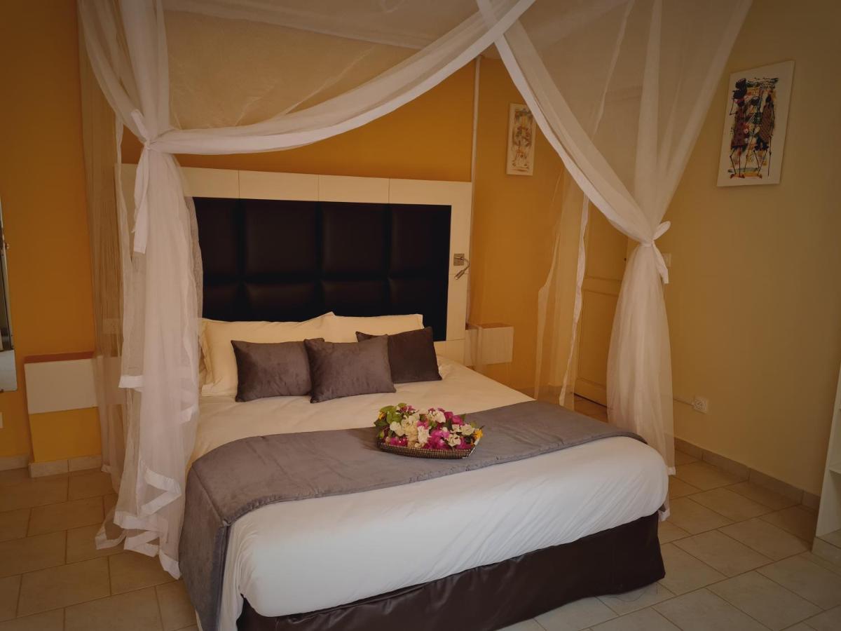 Bed and Breakfast Le Souimanga Bleu Saly Zewnętrze zdjęcie