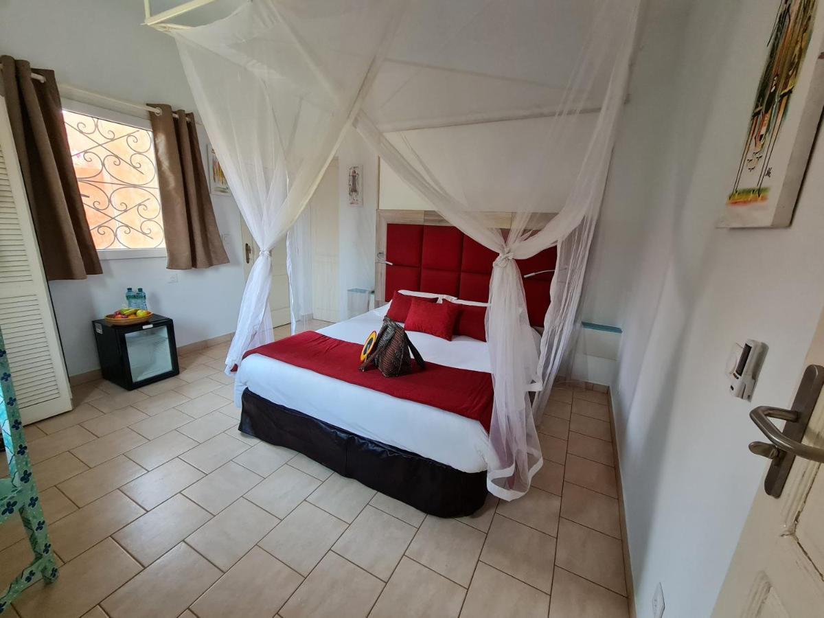 Bed and Breakfast Le Souimanga Bleu Saly Zewnętrze zdjęcie
