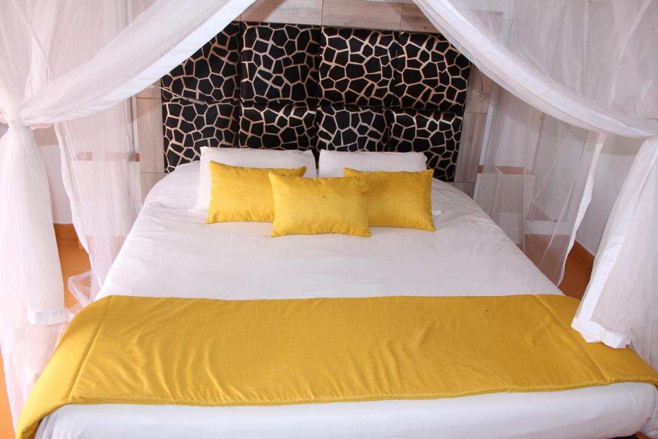 Bed and Breakfast Le Souimanga Bleu Saly Zewnętrze zdjęcie