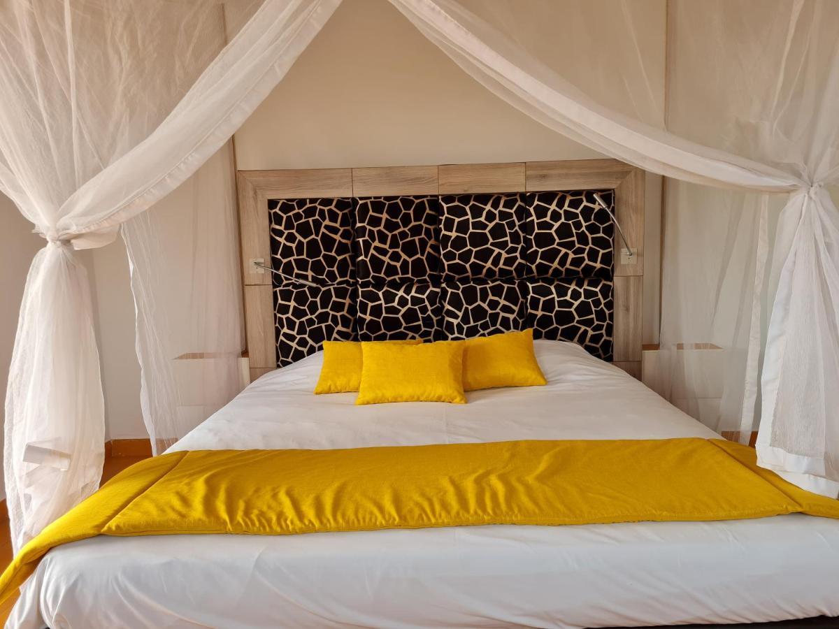 Bed and Breakfast Le Souimanga Bleu Saly Zewnętrze zdjęcie