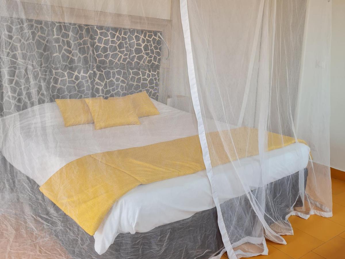 Bed and Breakfast Le Souimanga Bleu Saly Zewnętrze zdjęcie